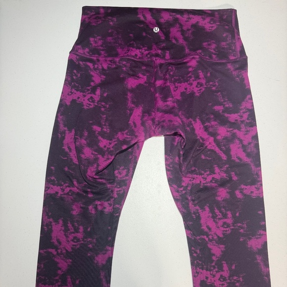 Lululemon Wunder Under Crop II Full-On Luon Breezie Regal Plum Black Womens 10 - Picture 5 of 5